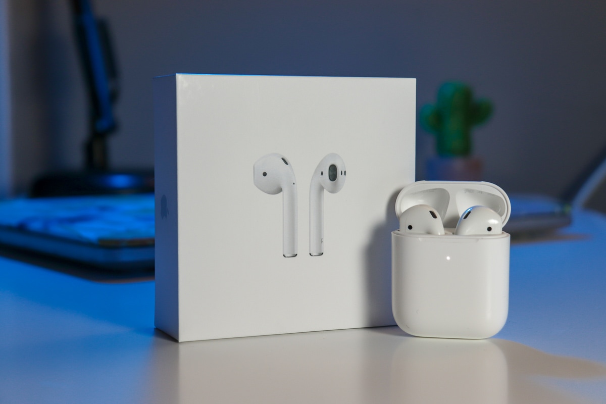 https://rcmmultimedia.com/storage/photos/1/AirPods2-Box.jpg